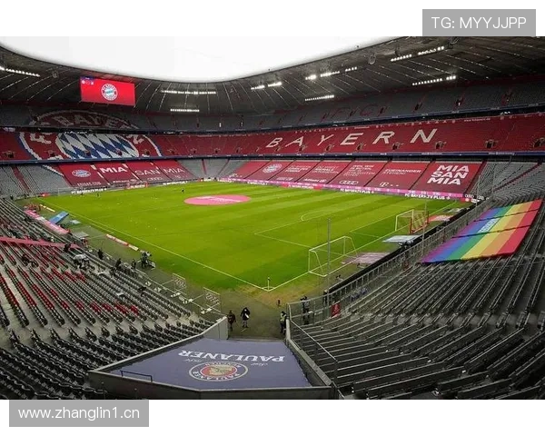 德甲拜仁更衣室近期氛围稳定，球队凝聚力持续提升