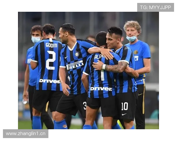 国米欧冠突破能力受到检验,小组赛阶段攻坚表现成为关注重点 国米欧冠突破能力受到检验,小组赛阶段攻坚表现成为关注重点