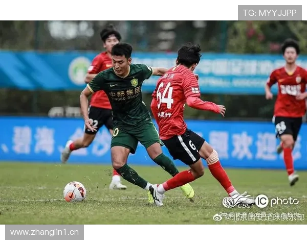 国安争冠关键阶段屡现崩盘，稳定性不足致掉队形势加剧