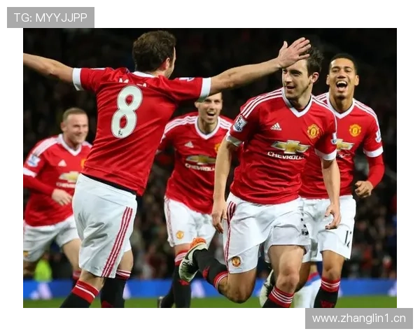 曼联进攻组织混乱问题持续显现，对赛季竞争力构成制约