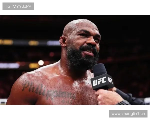 乔恩·琼斯训练完顺手买了辆法拉利，说油费比蛋白粉便宜